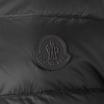 モンクレール MONCLER ダウン切り替え ジップアップパーカ ブラック メンズ 8g00035 809kz 999