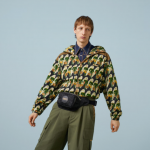 グッチ GUCCI OFF THE GRID ラージ ベルトバッグ 739376 H9HBN 1000