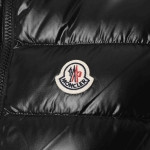 モンクレール MONCLER ダウンベスト ブラック レディース ghany 4832905 68950 032