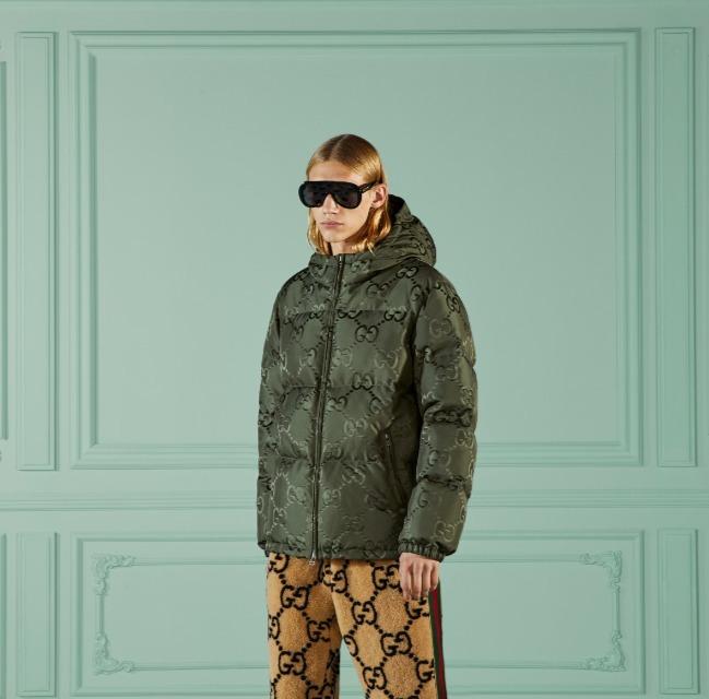 GUCCI ジャンボGGキャンバス ダウンジャケット 698710 Z8A53 3175