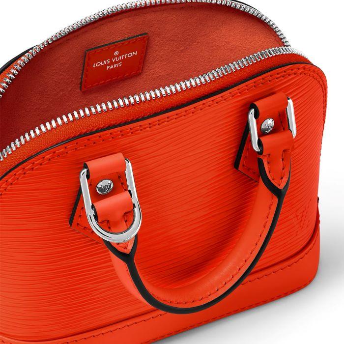 ルイヴィトン LOUIS VUITTON エピ ナノ・アルマ　M82404