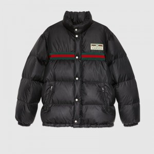 GUCCI ウォーターリペラント ダウンジャケット 666560 Z8AQX 1043
