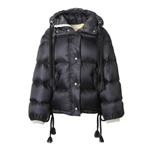 モンクレール MONCLER ダウンジャケット sydow 1a00001 m1998 999