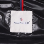 モンクレール MONCLER ダウンジャケット ブラック akio 1a00004 54a81 999