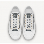 ルイヴィトン モノグラム LOUIS VUITTON スニーカー ステラー 黒 白 靴 1A8NN4