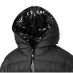 モンクレール MONCLER ダウンジャケット ブラック yser 1a00024 596iu 999