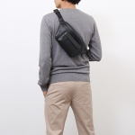 バレンシアガバッグ メンズ ウエストバッグ ブラック EVERYDAY BELT PACK 552375 DLQ4N 1065 BLACK/L BLACK
