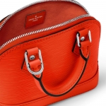 ルイヴィトン LOUIS VUITTON エピ ナノ・アルマ　M82404