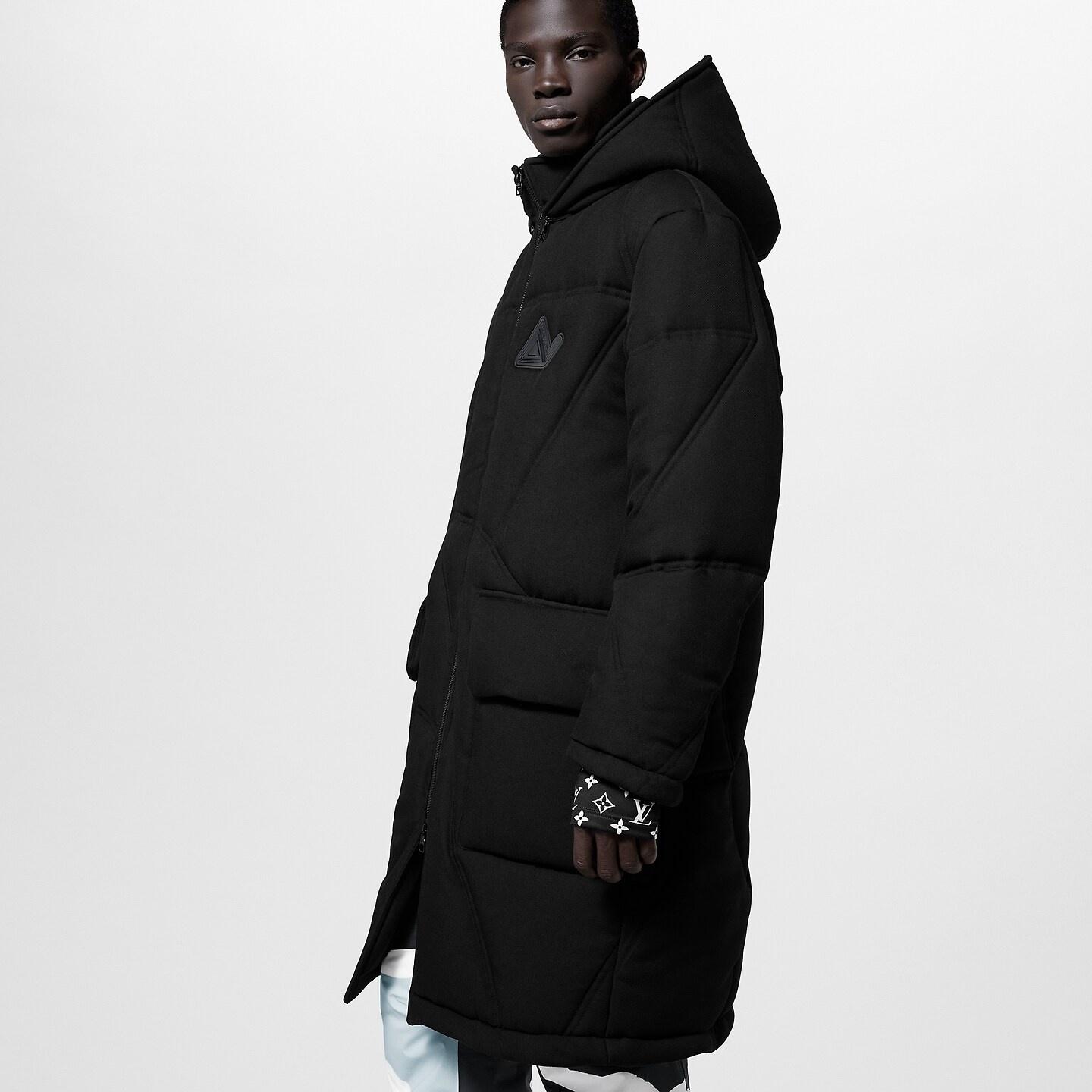 ルイ・ヴィトン LV 撥水ウール パデッド フード ロング コート ブラック 1AFAF3