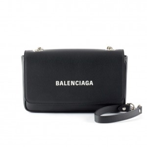 バレンシアガショルダーバッグ EVERYDAY L CHAIN WALLET エブリデイ L チェーンウォレット 537387DLQ4N1000 レディース