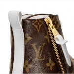LOUIS VUITTONスニーカー 1A4X38 ブーツステラ LV モノグラム