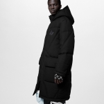 ルイ・ヴィトン LV 撥水ウール パデッド フード ロング コート ブラック 1AFAF3