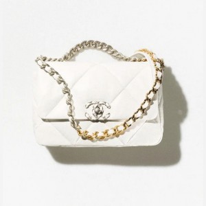 シャネル CHANEL 19 フラップ バッグ＊ショルダーバッグ AS1160 B07327 10601