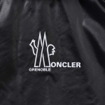 モンクレール MONCLER レインジャケット ラグランスリーブ ブラック メンズ besar 1a00189 68352 999