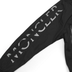 モンクレール MONCLER レインジャケット ラグランスリーブ ブラック メンズ besar 1a00189 68352 999