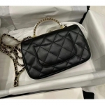 CHANEL トップハンドルミニフラップバッグ ブラック AS4847 B16355 94305