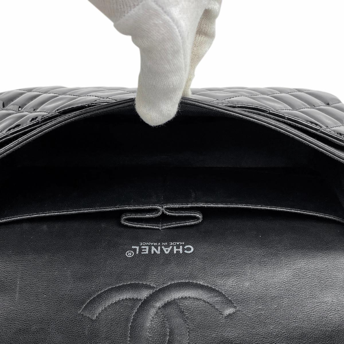 シャネル CHANEL マトラッセ Wフラップ チェーン ショルダーバッグ ココマーク エナメル ショルダーバッグ パテントレザー ブラック レディース A01112