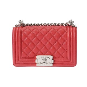 シャネル ボーイシャネル マトラッセ チェーンショルダー 20cm ピンク系 シルバー金具 レディース A67085