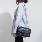 バレンシアガ ショルダーバッグ ブラック レディース ギフト プレゼント レザー 本革 グラフティBB ROUND M GRAFFIT 516921 0otan 8486