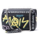 バレンシアガ ショルダーバッグ ブラック レディース ギフト プレゼント レザー 本革 グラフティBB ROUND M GRAFFIT 516921 0otan 8486