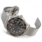 オメガ シーマスターダイバー300コーアクシャルマスタークロノメーター007 210.90.42.20.01.001