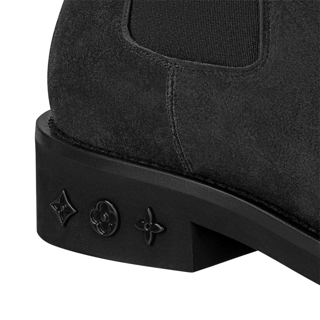 Louis Vuitton シャロンヌ・ライン アンクルブーツ 1A9HLV