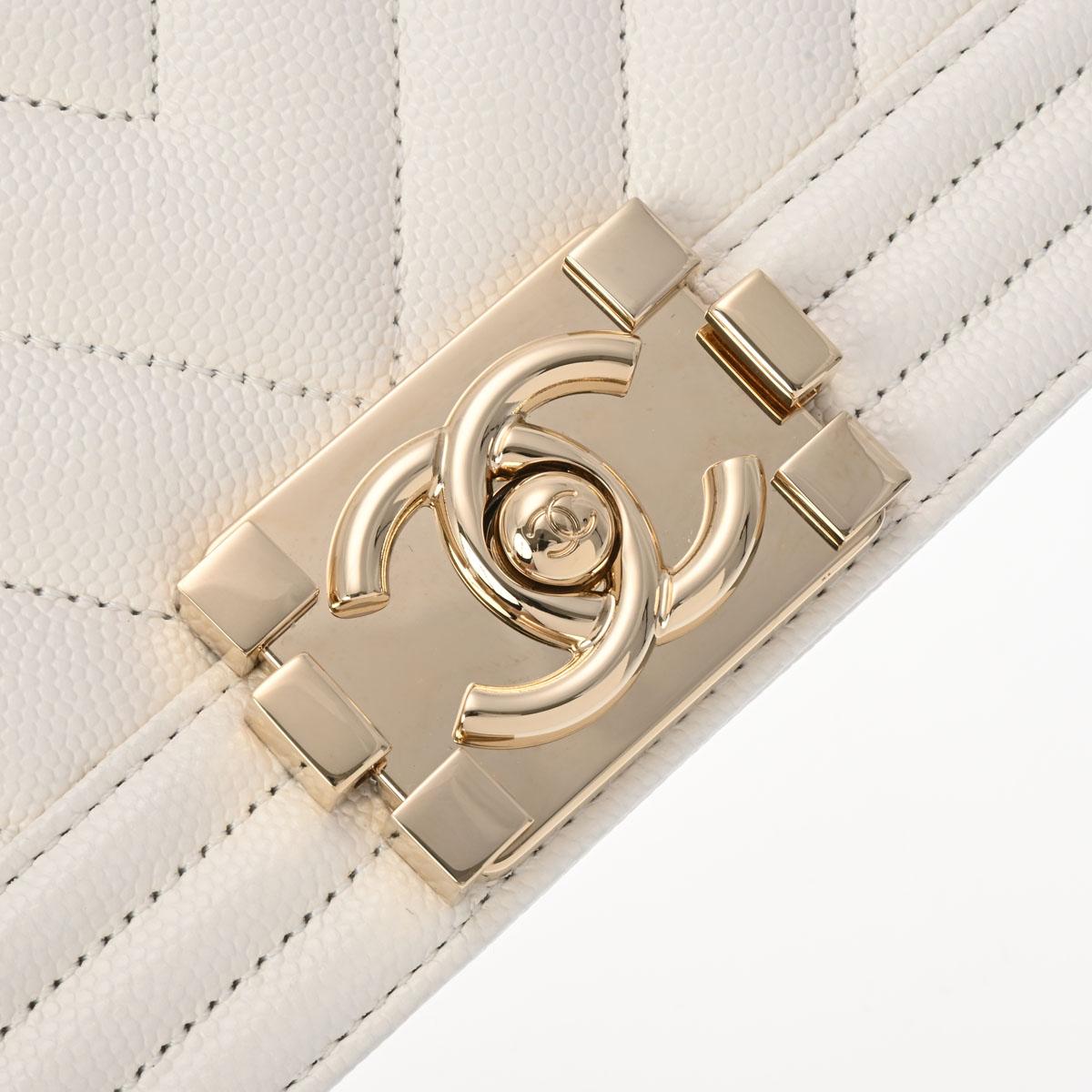 シャネル CHANEL ボーイシャネル ボーイシャネル チェーンショルダー 25cm A67086