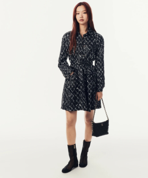 シャネル CHANEL スモール ホーボー バッグ カーフスキン AS4320 B15551 94305