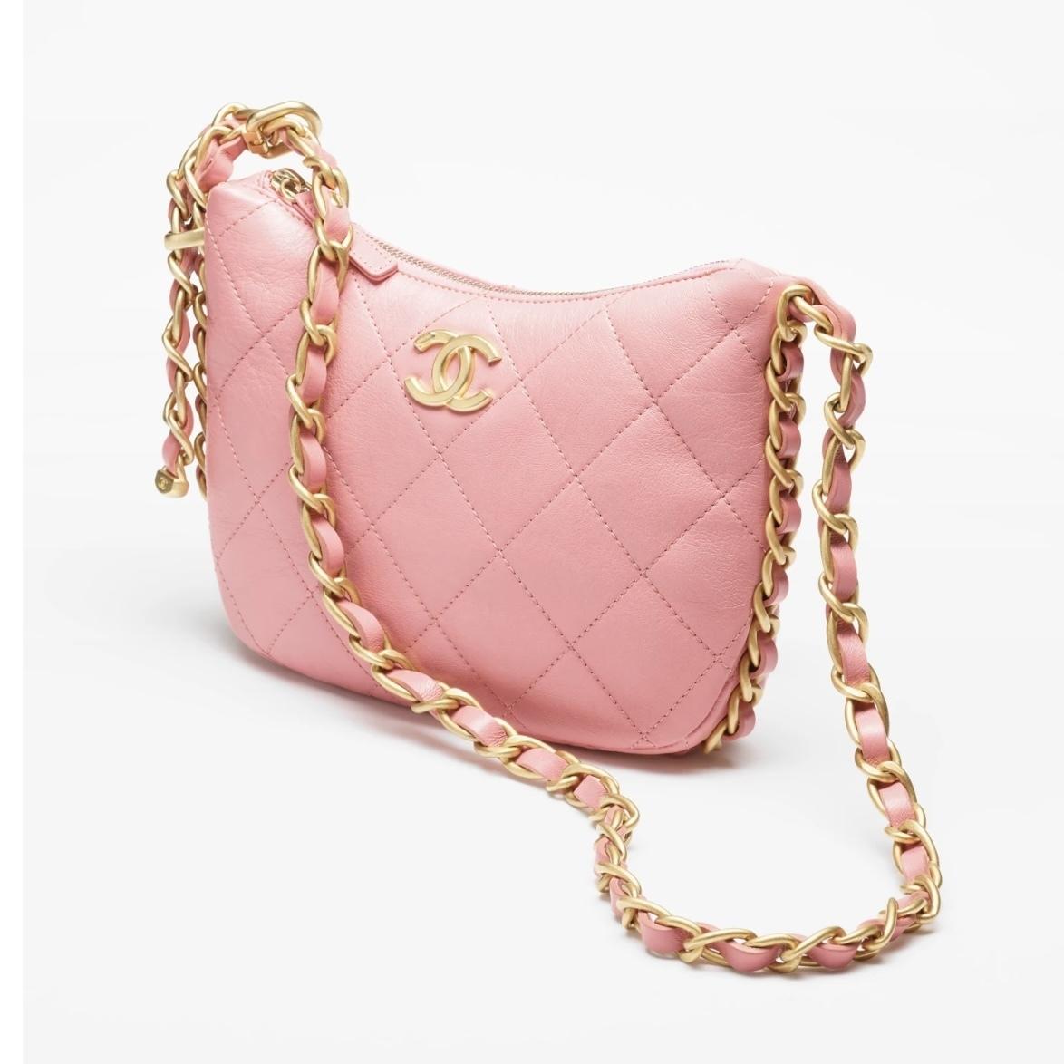 シャネル シャイニーラムスキン CHANEL ホーボーバッグ AS4443 B14393 NR646