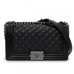 シャネル ボーイシャネル チェーン ショルダーバッグ 斜め掛け キャビアスキン レザー ブラック 黒 A67086
