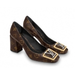 LOUIS VUITTON パンツにもスカートにも合うパンプス レザー 1A64FY
