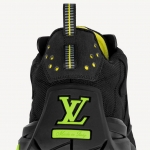 LOUIS VUITTON 2054 collection ミレニアム・ライン スニーカー 1A9IE3