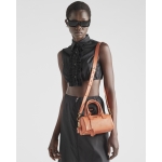 プラダ PRADA ショルダーバッグ 2Wayバッグ レザー オレンジ 1BB846_NZV_F0049_V_XOO