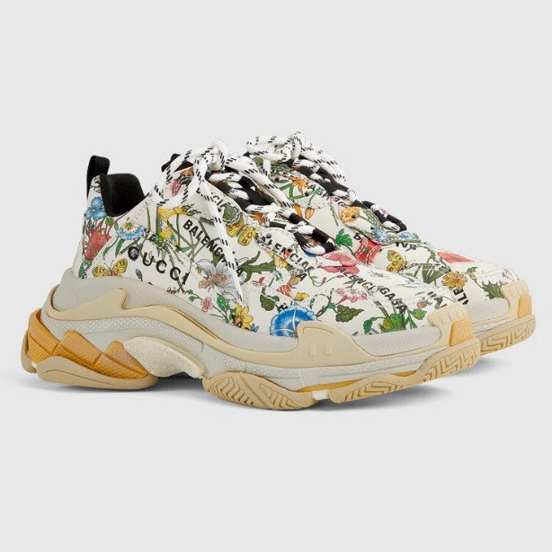 グッチ GUCCI BALENCIAGA トリプルSスニーカーハッカープロジェクト 677193 UMO20 9766