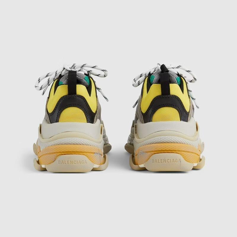 グッチ GUCCI BALENCIAGA トリプルSスニーカーハッカープロジェクト 677192 ULZ10 9795