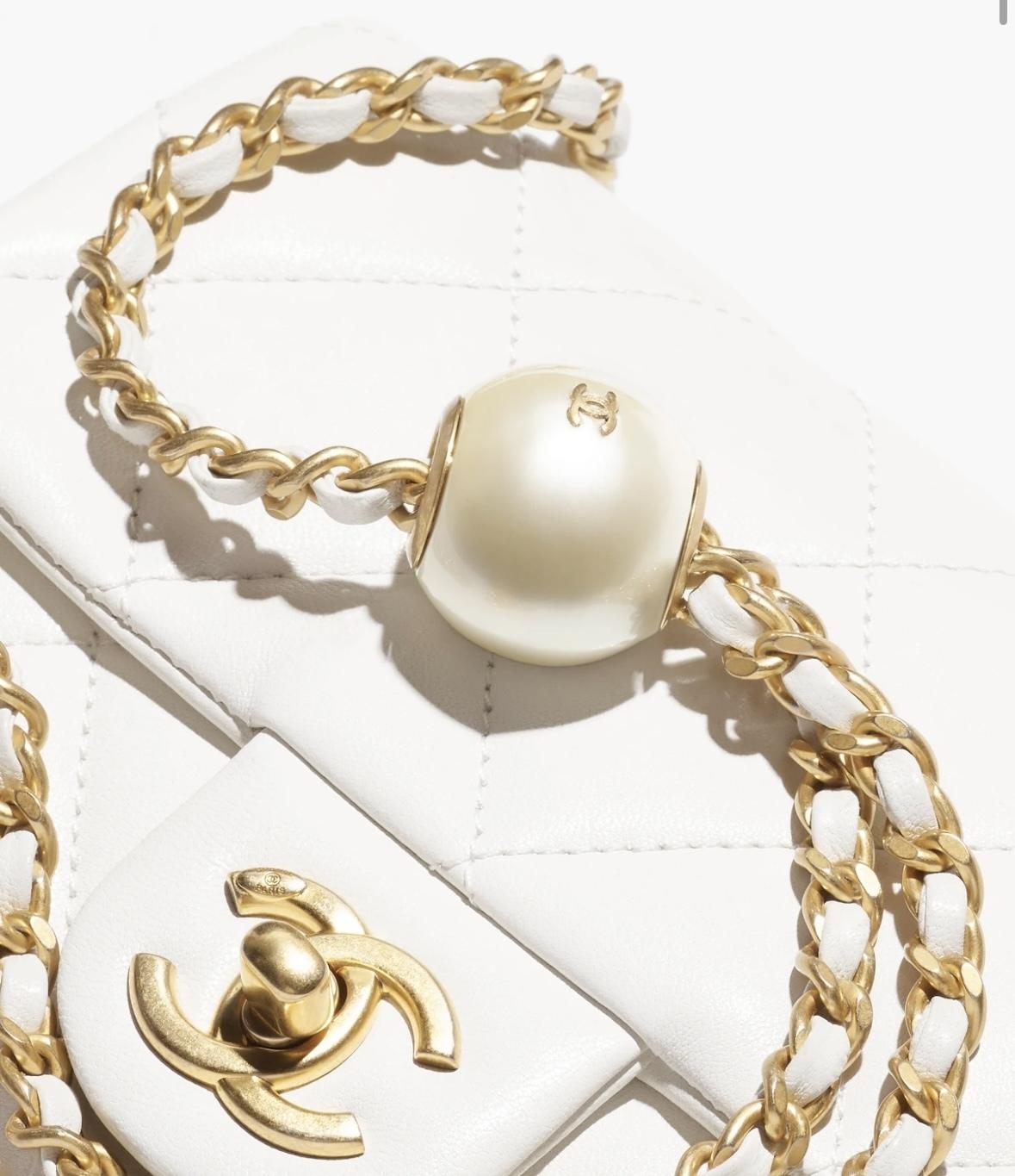 シャネル CHANEL パール ラムスキン ミニ フラップ バッグ AS4868 B16574 10601