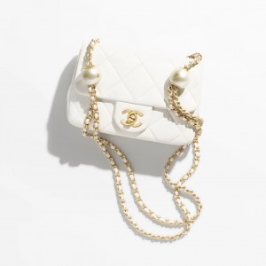 シャネル CHANEL パール ラムスキン ミニ フラップ バッグ AS4868 B16574 10601