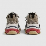 グッチ激安 GUCCI BALENCIAGA トリプルSスニーカーハッカープロジェクト 677195 UL110 8461