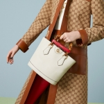 GUCCI グッチ ダイアナ スモール トートバッグ 750396 UAAAY 9043