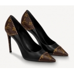 Louis Vuitton パンプス ヒール モノグラム 黒 スタッズ 1A8NA3