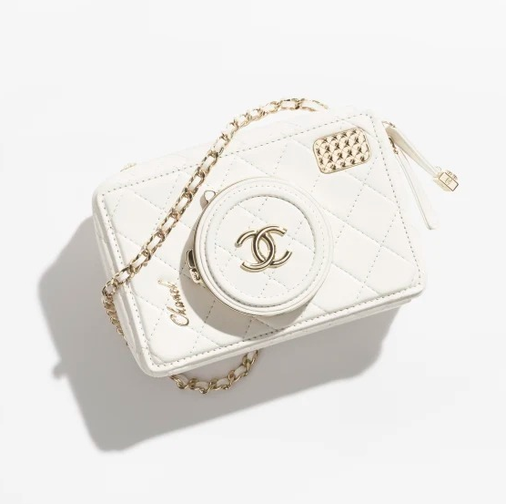 シャネル CHANEL カメラ ショルダーバッグ AS4817 B16255 10601