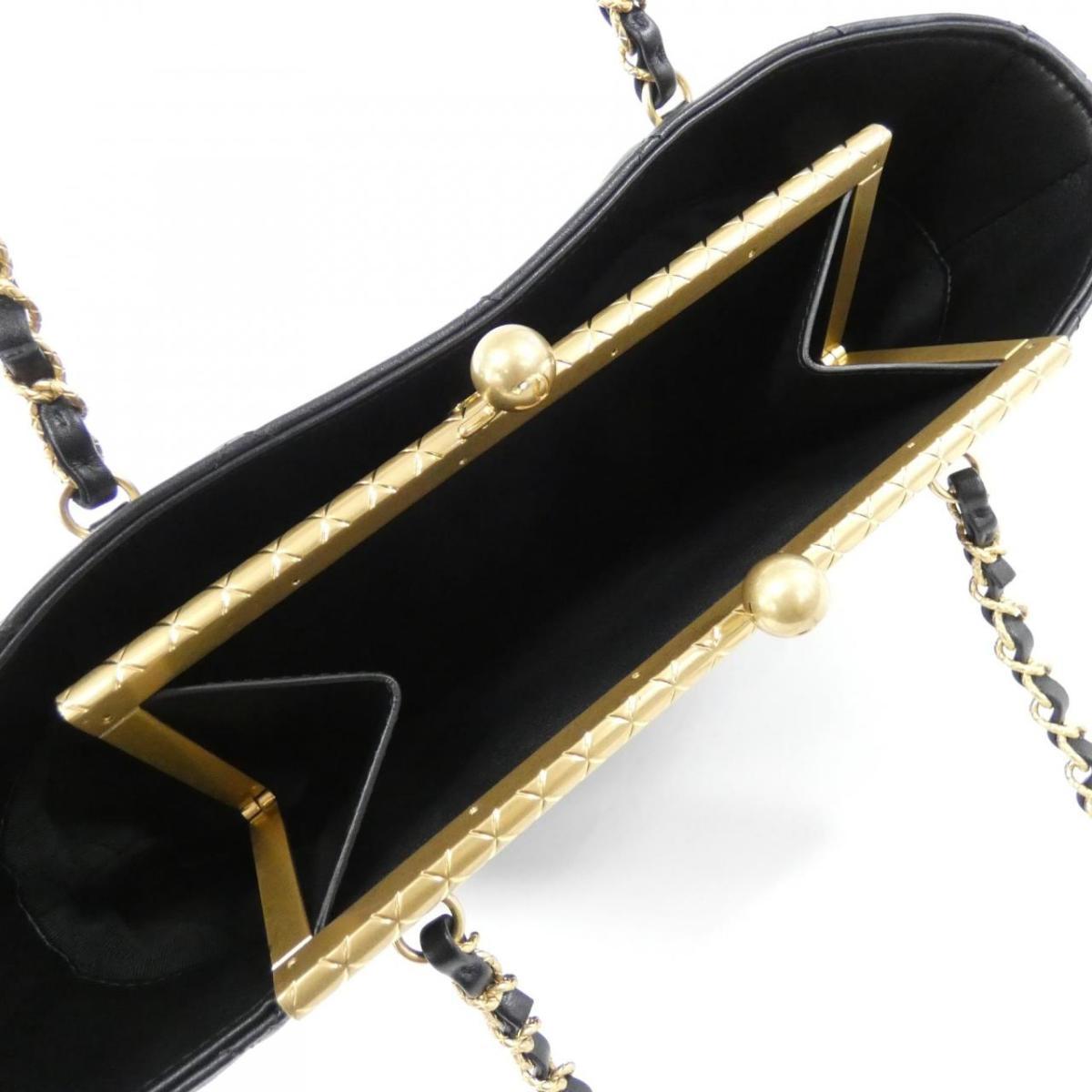 シャネル CHANEL ショッピング バッグ カーフスキン AS4488 B14413 94305