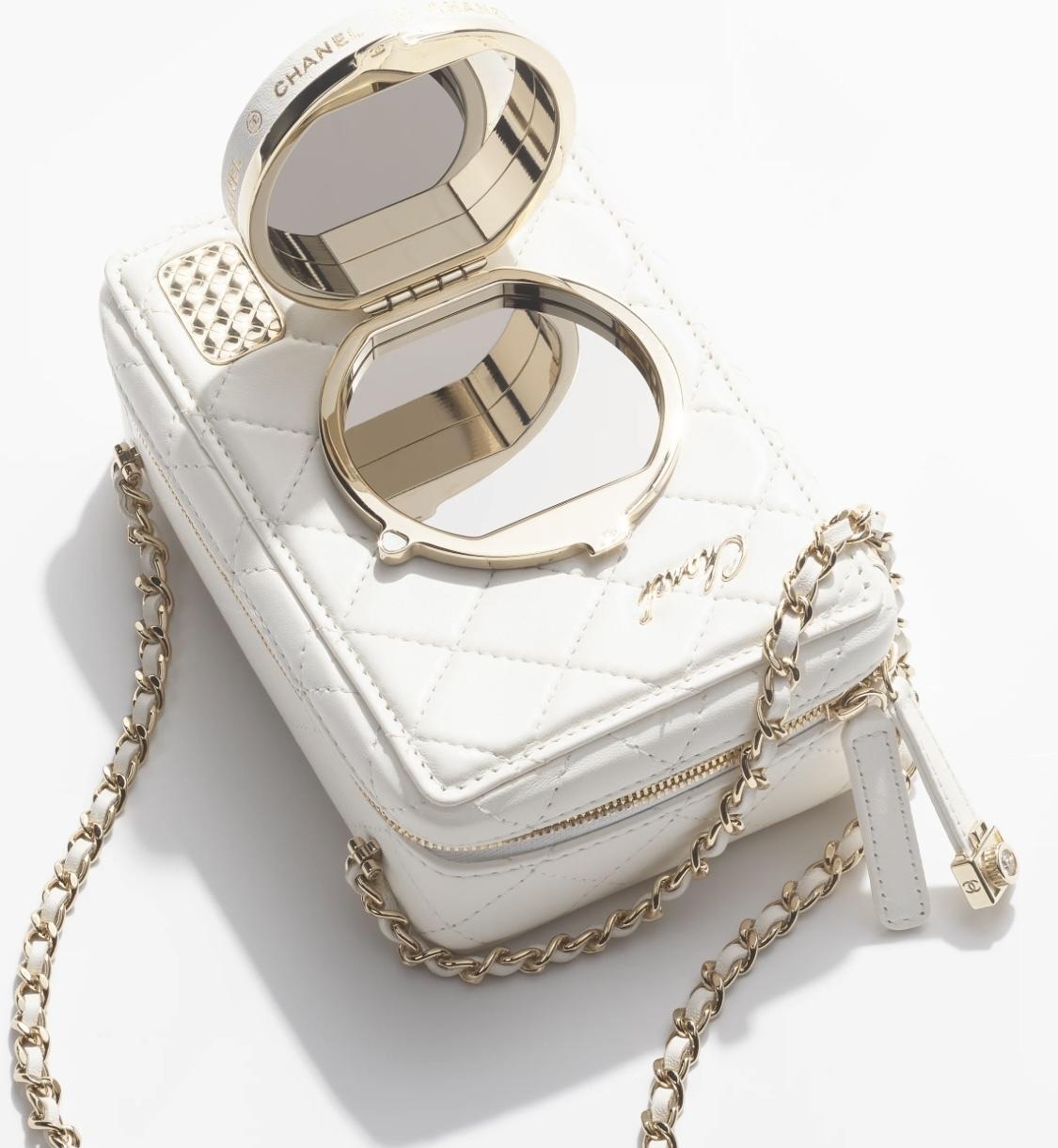 シャネル CHANEL カメラ ショルダーバッグ AS4817 B16255 10601