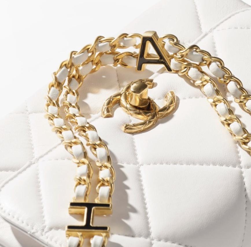 シャネル CHANEL ラムスキン ミニ フラップバッグ ホワイト AS4862 B16572 10601