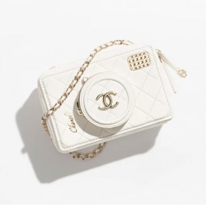 シャネル CHANEL カメラ ショルダーバッグ AS4817 B16255 10601