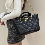 シャネル CHANEL トートバッグ ゴールドチェーン AS4188 B13073 94305