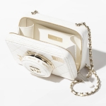 シャネル CHANEL カメラ ショルダーバッグ AS4817 B16255 10601