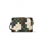 ルイヴィトンショルダーバッグ ミニソフトトランク ダモフラージュグリーン M24581