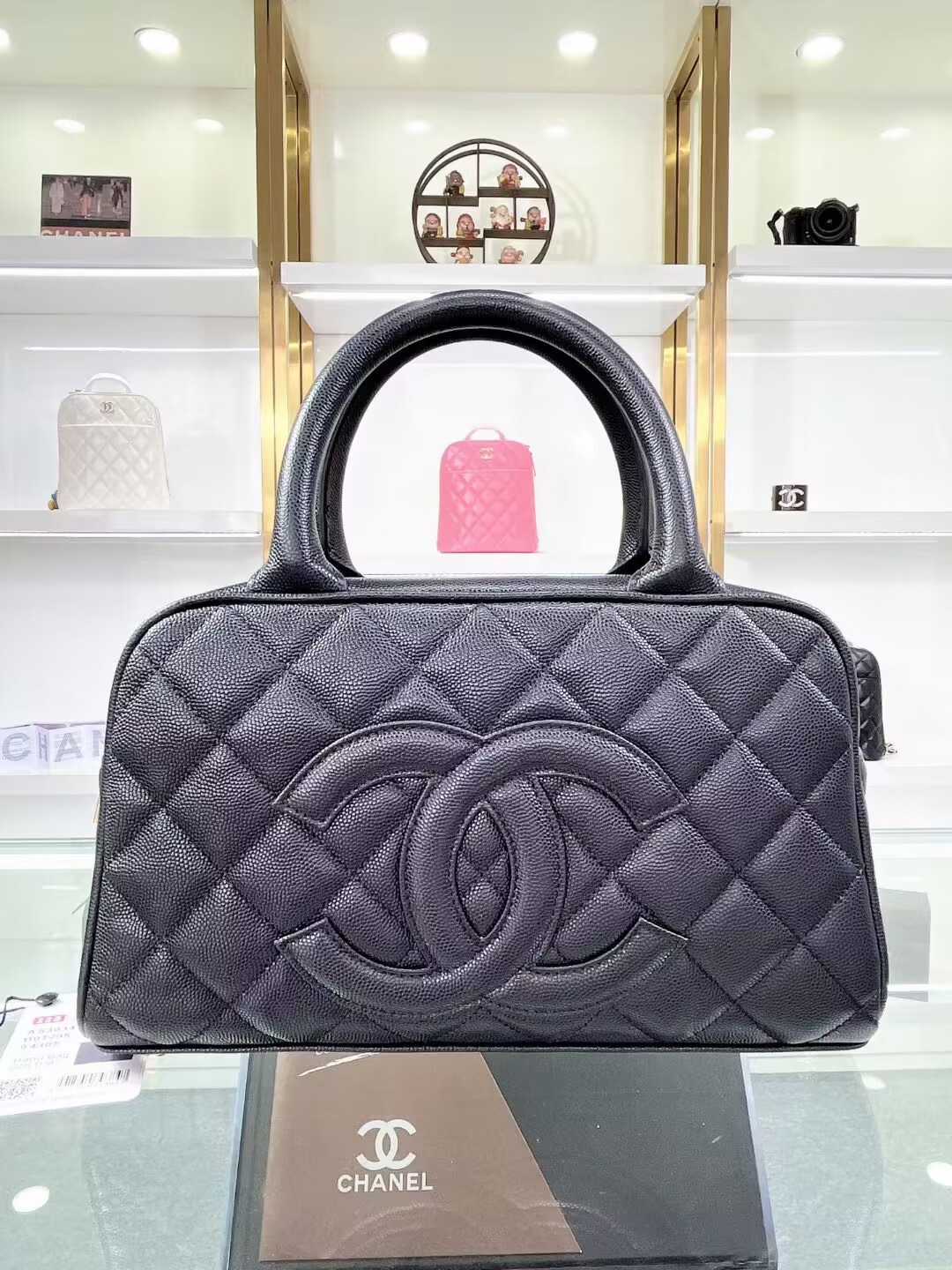 シャネル CHANEL スモールハンドバッグ ブラック AS3034