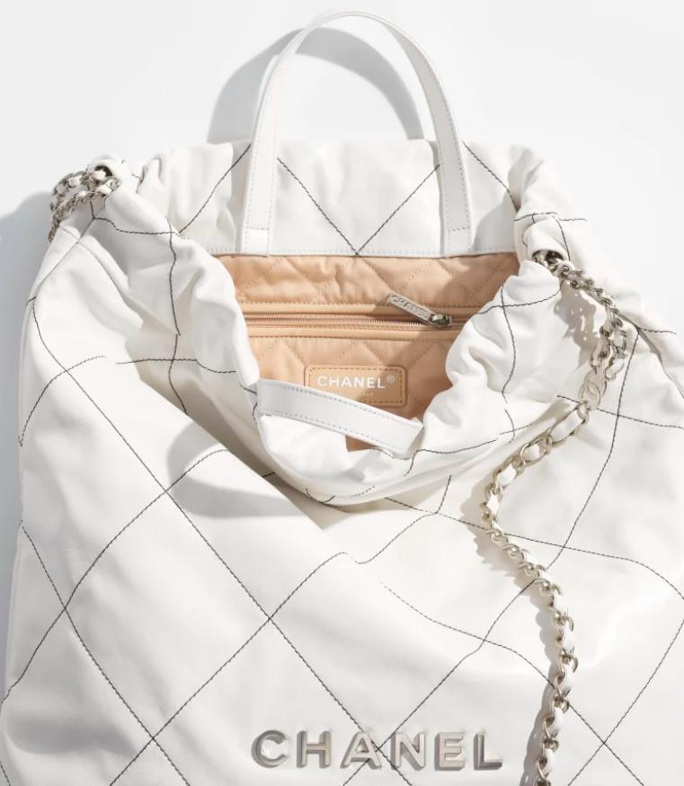 シャネル CHANEL 22 ラージ バックパック ホワイト AS3313 B09981 NM243